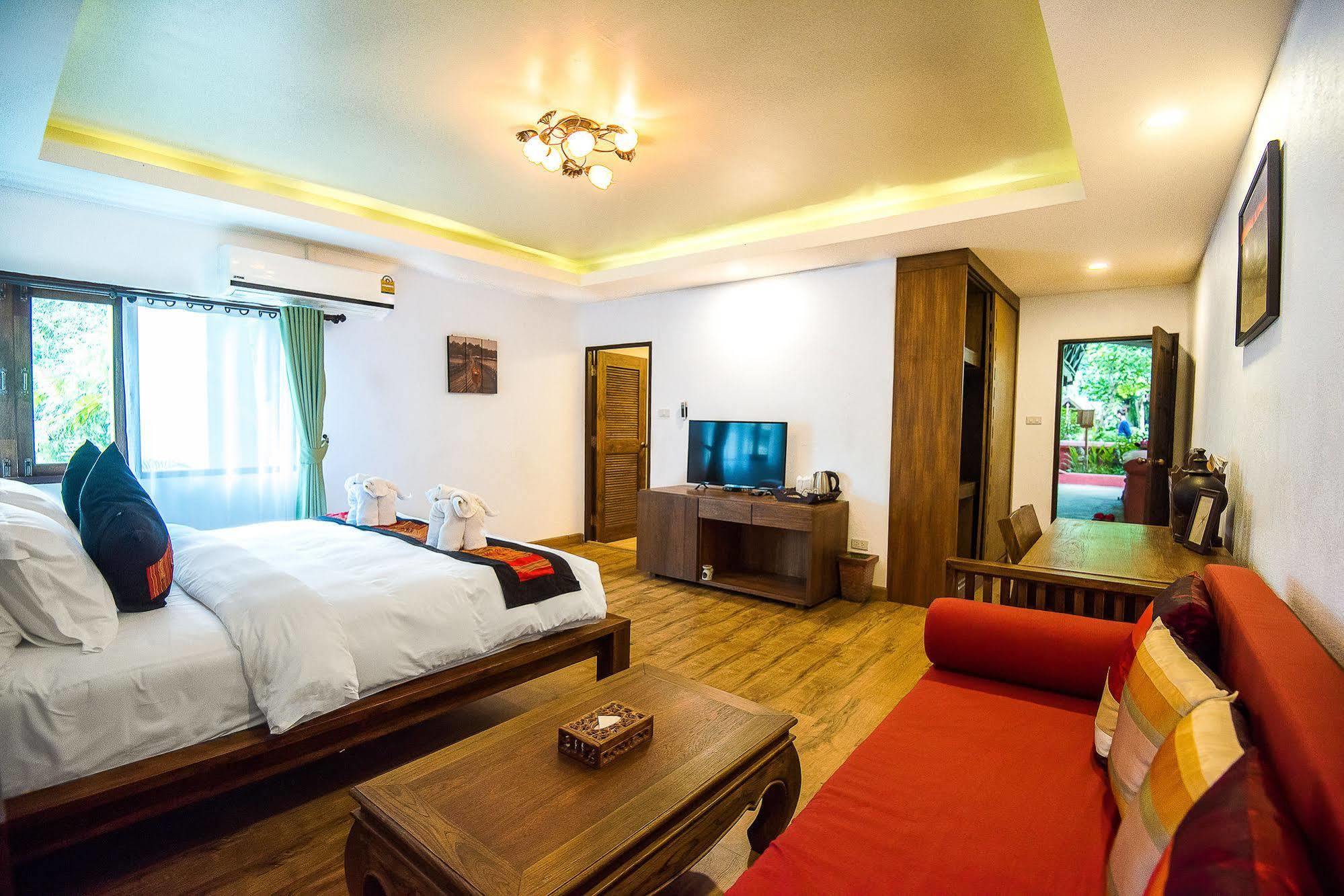E-Outfitting Doikham Resort Chiang Mai Exterior photo